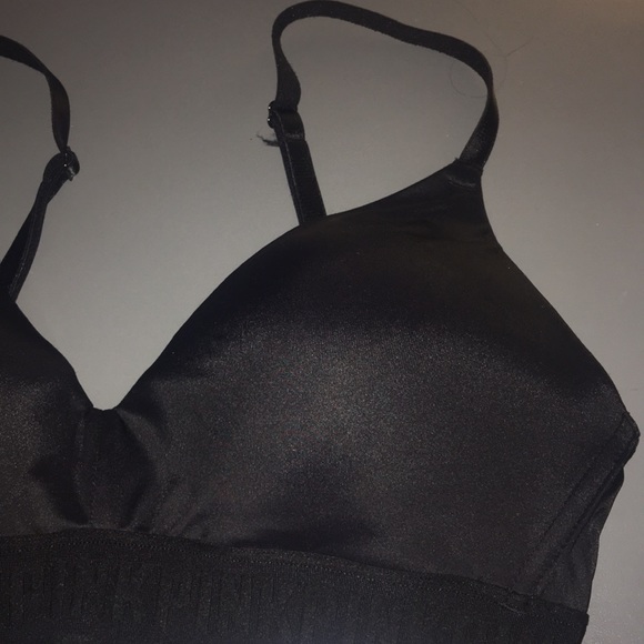 PINK Victoria's Secret Other - Flattering bra that slims the underboob area.